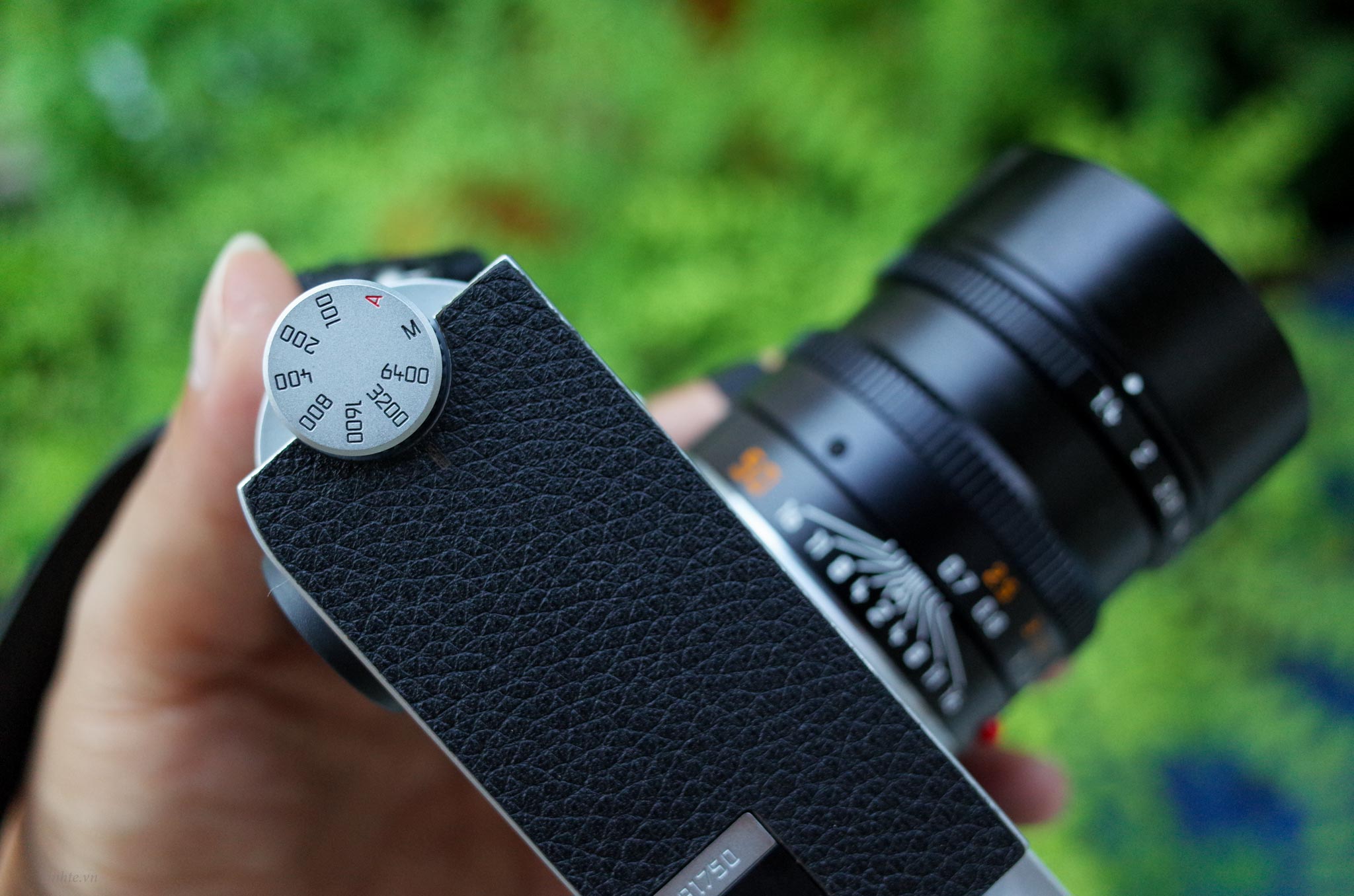 review máy ảnh Leica M10